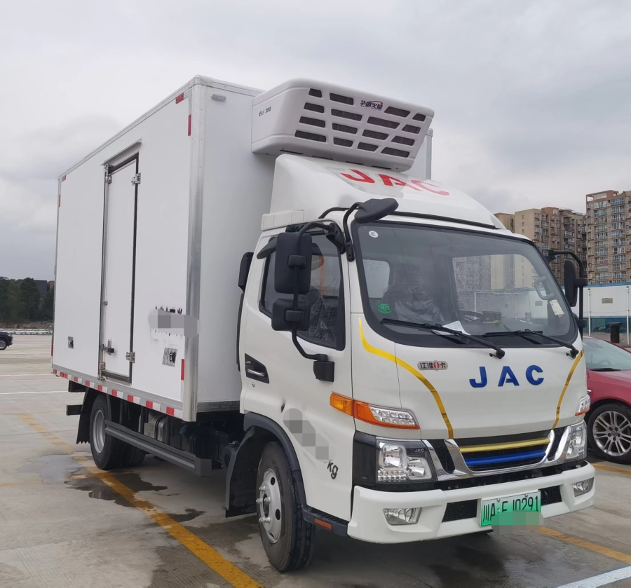 油电混合动力仓栏